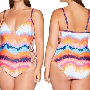 Kenneth Cole Reaction Tidal Wave Swimsuit